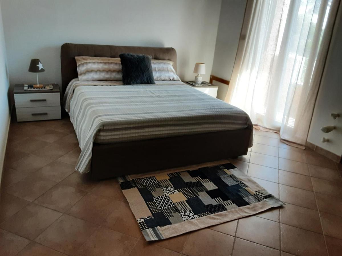 Tre Stelle Bed & Breakfast ปอร์โตตอร์เรส ภายนอก รูปภาพ